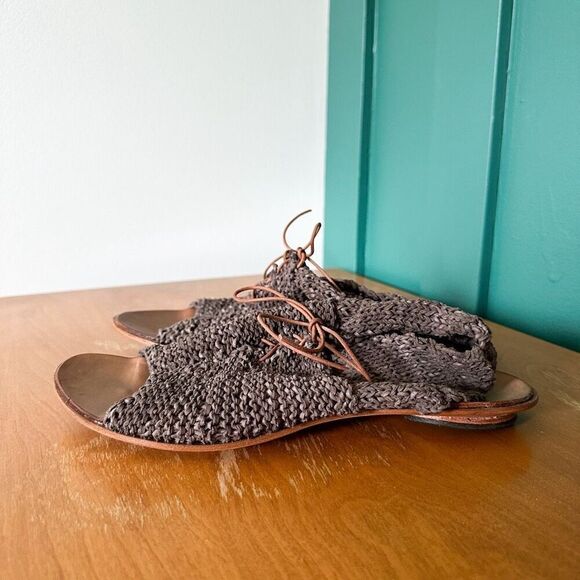 CYDWOQ Vintage Women’s Grey Taupe Woven Lace Up Leather Sole Sandal - Picture 11 of 11